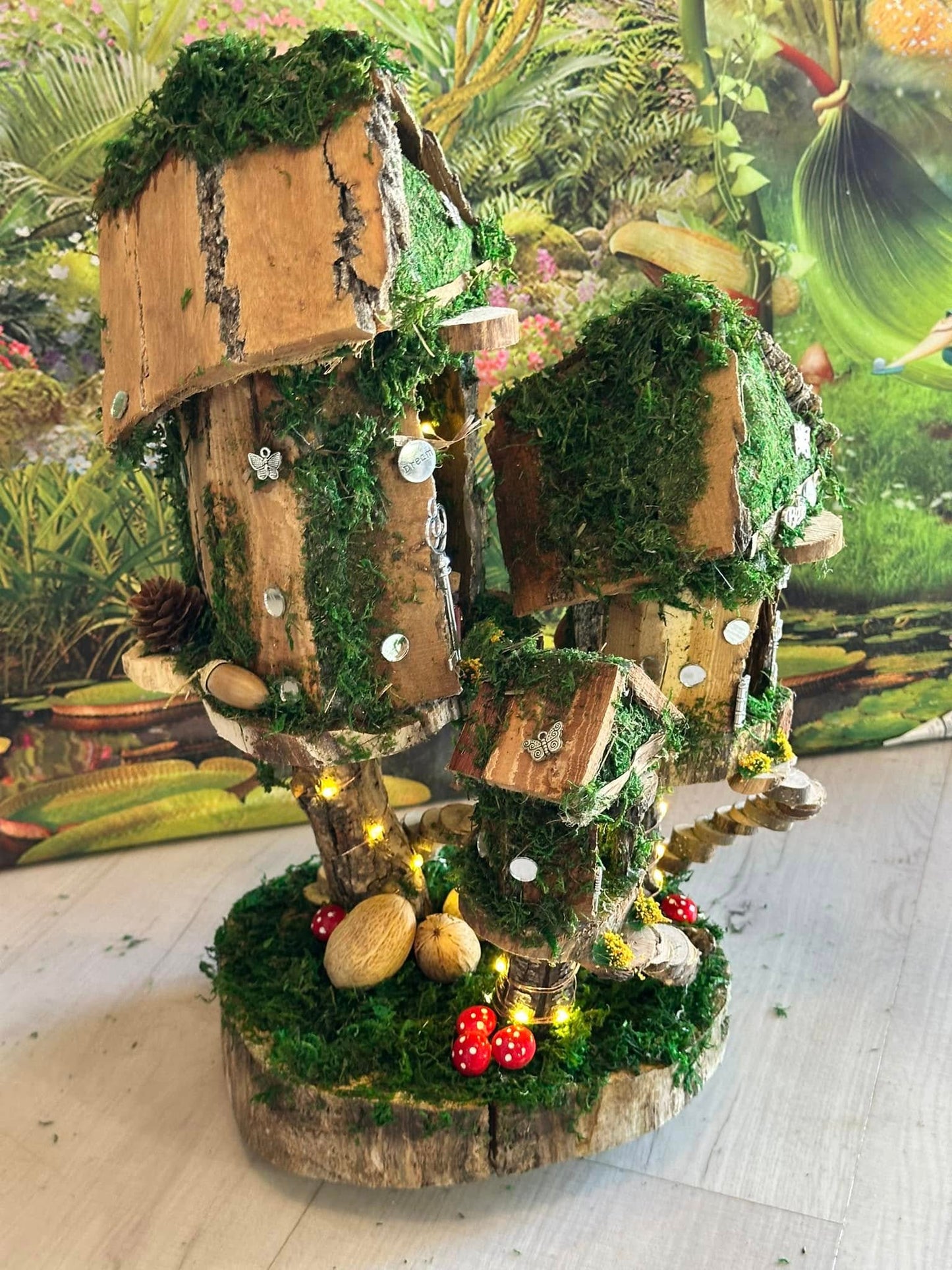 Handmade Fairy House Breathtaking! Must See Real Fairy Houses For Sale Fairies Fairy Garden (Copy)