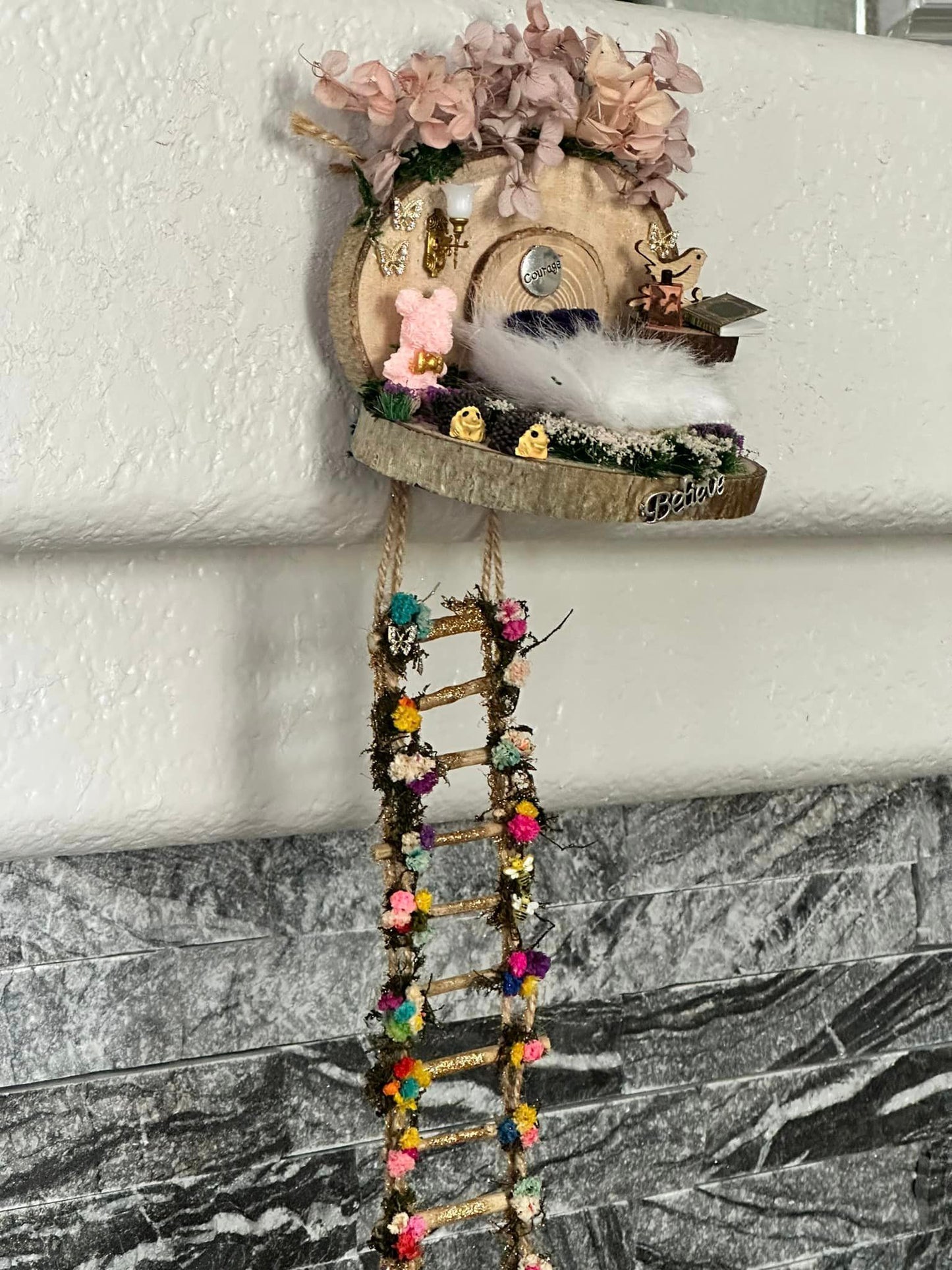 Hangfireplacefairyladder
