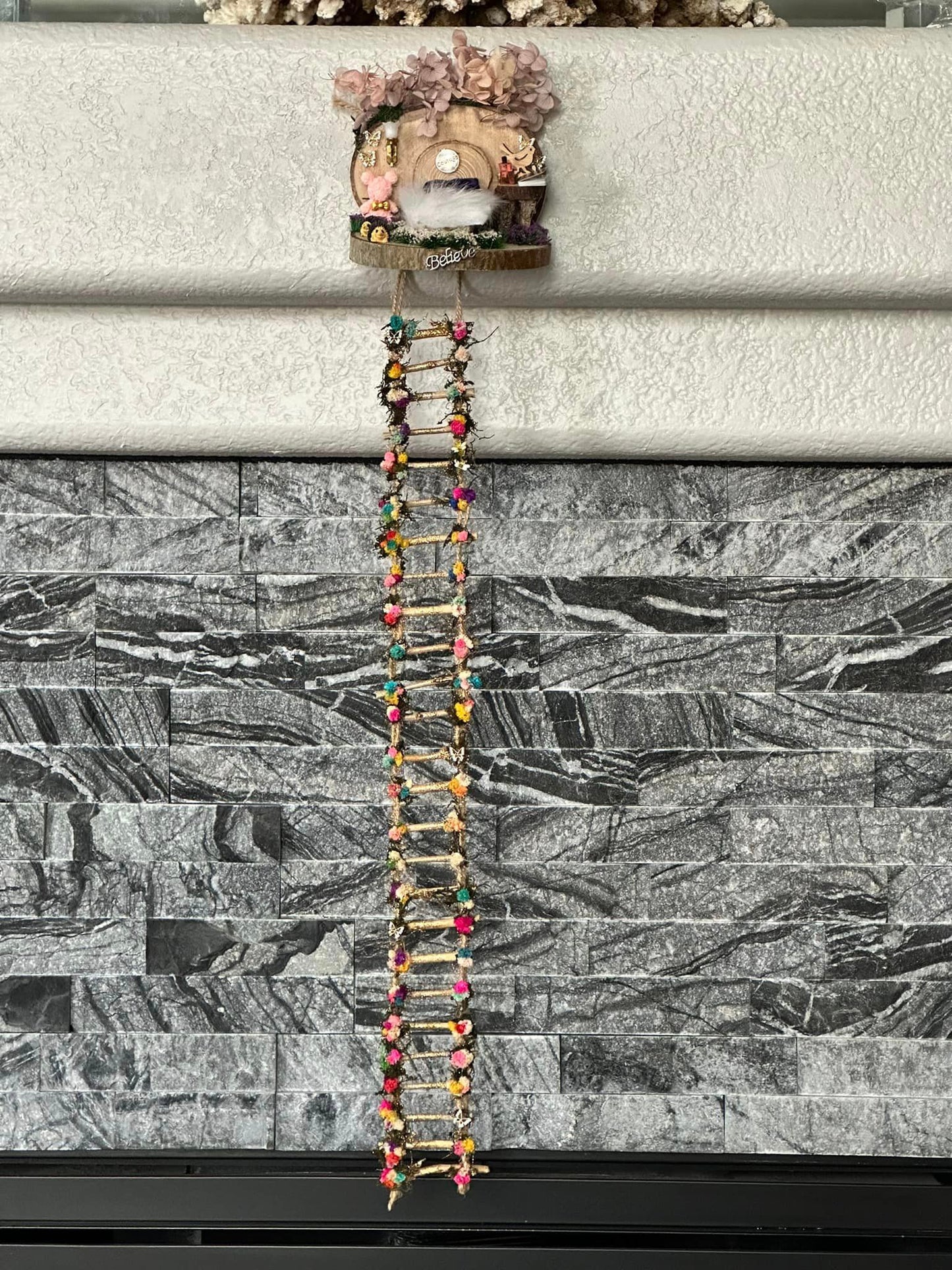 Hangfireplacefairyladder