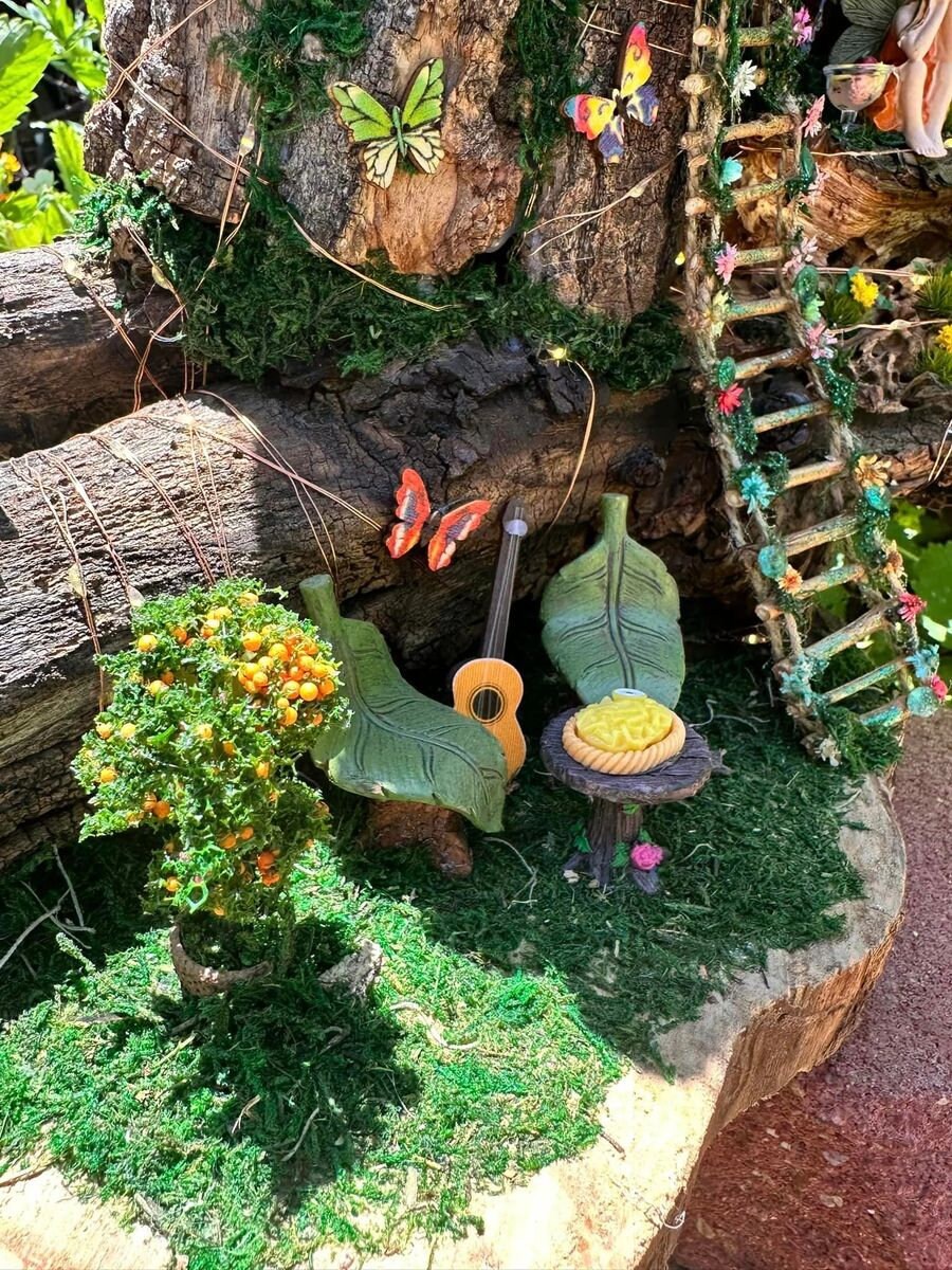 Single Fairy House Tree Stump Many Lights & Decorations Tree Stump Fairy House